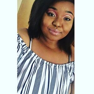 Meet your Posher, Khadijah